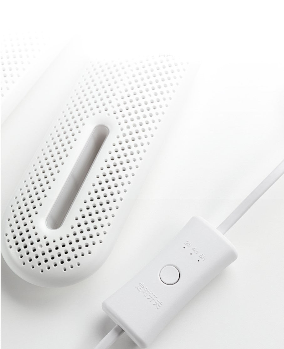 Effortless Winter Footwear Dryer – Keep Shoes Warm & Dry